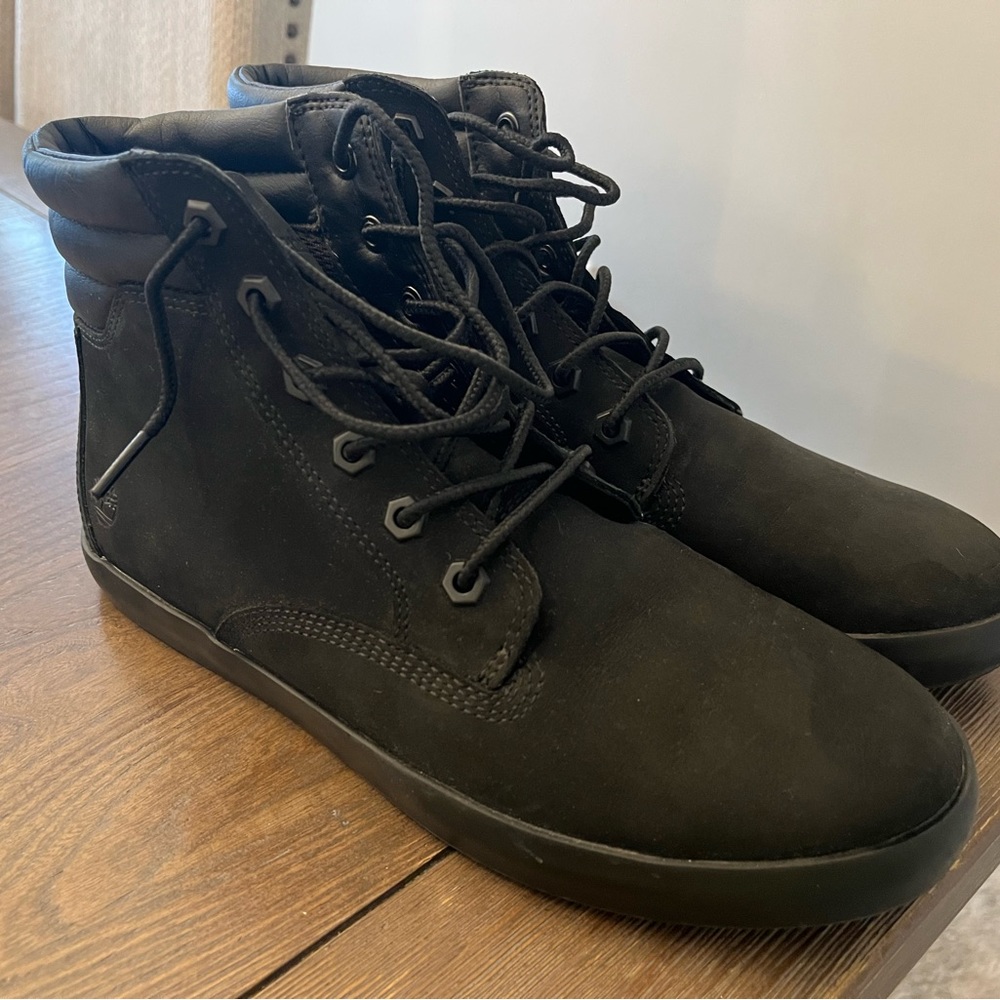 Timberland Dausette Sneaker Boot Sz 9